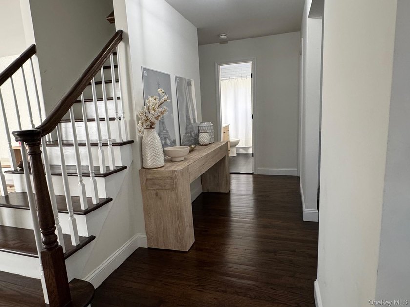 Newly renovated two story expanded ranch in desirable Oakdale - photo 2