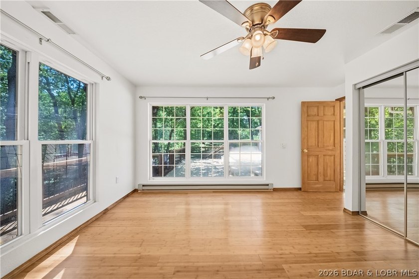 SELLER NOW OFFERING $5,000 TOWARDS CLOSING COSTS! Completely - photo 16