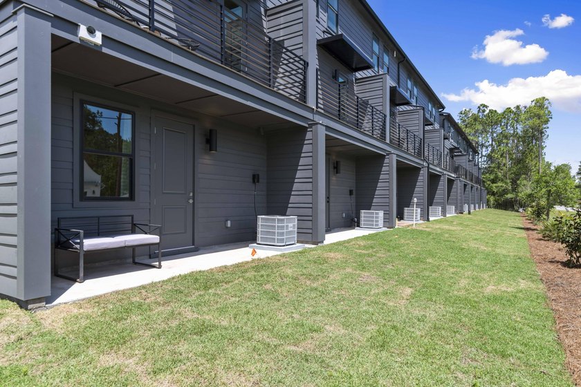 **UNDER CONSTRUCTION - EST COMPLETION OCTOBER 2026** $2,500 - photo 21