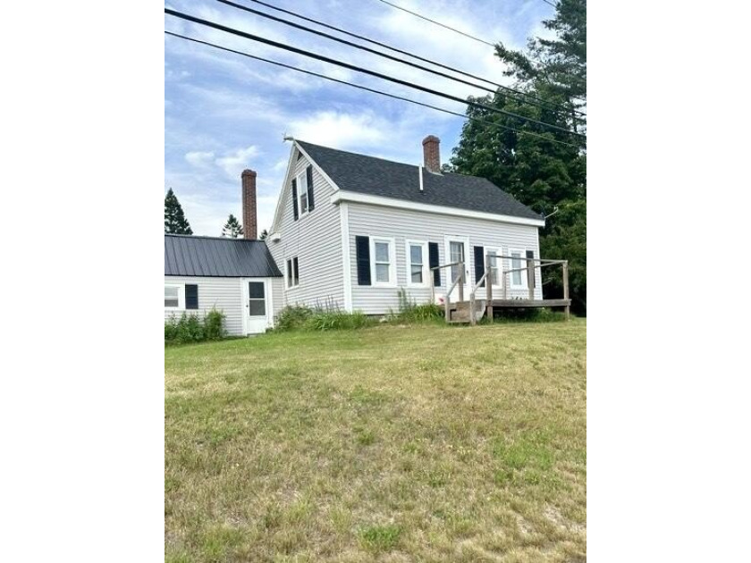 Classic 1890 Cape on 6.7 Acres with Large Barn. If you've been - photo 2
