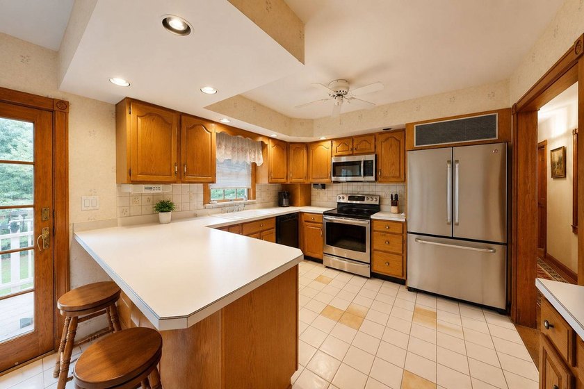 Not every listing pulls double duty-but this one does it - photo 14