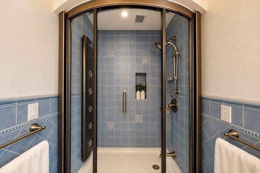 Not every listing pulls double duty-but this one does it - photo 29