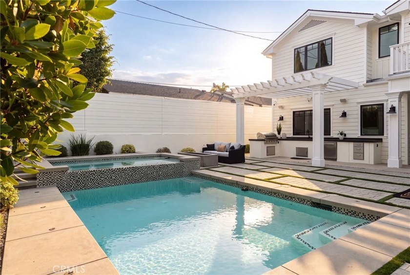 A truly extraordinary Westwood Masterpiece, offering timeless - photo 30