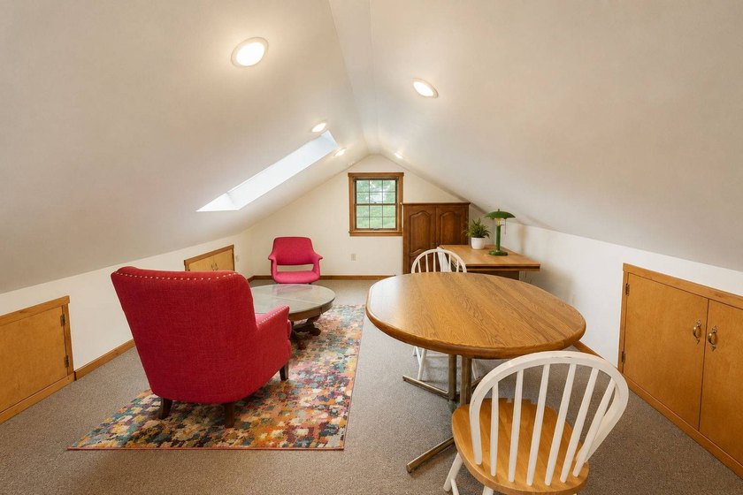 Not every listing pulls double duty-but this one does it - photo 32