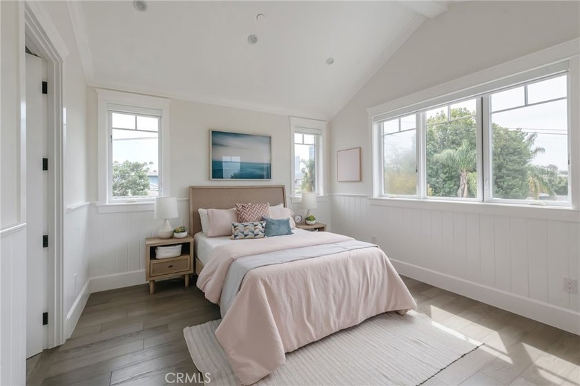 A truly extraordinary Westwood Masterpiece, offering timeless - photo 36