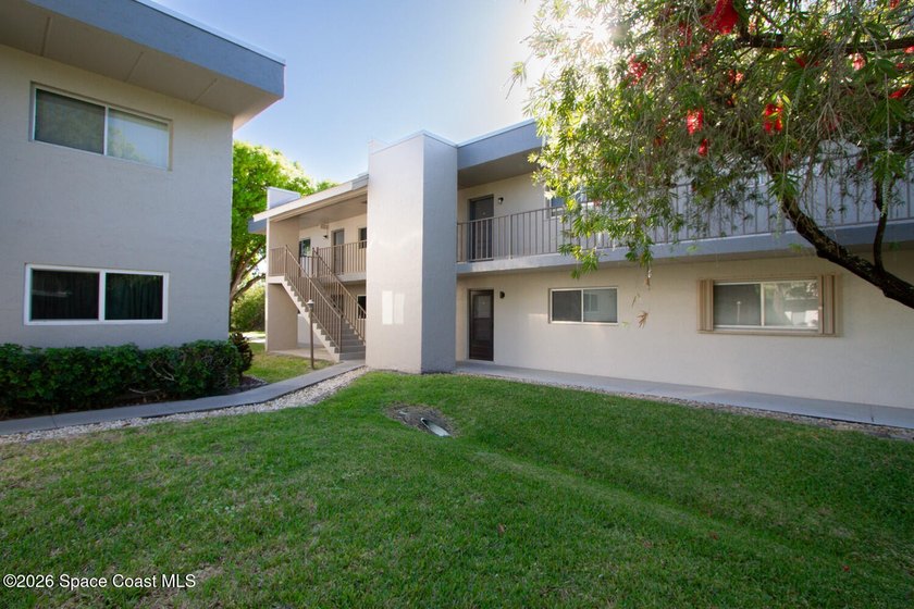 Charming 2-bedroom, 2-bath second-floor condo located in the - photo 5