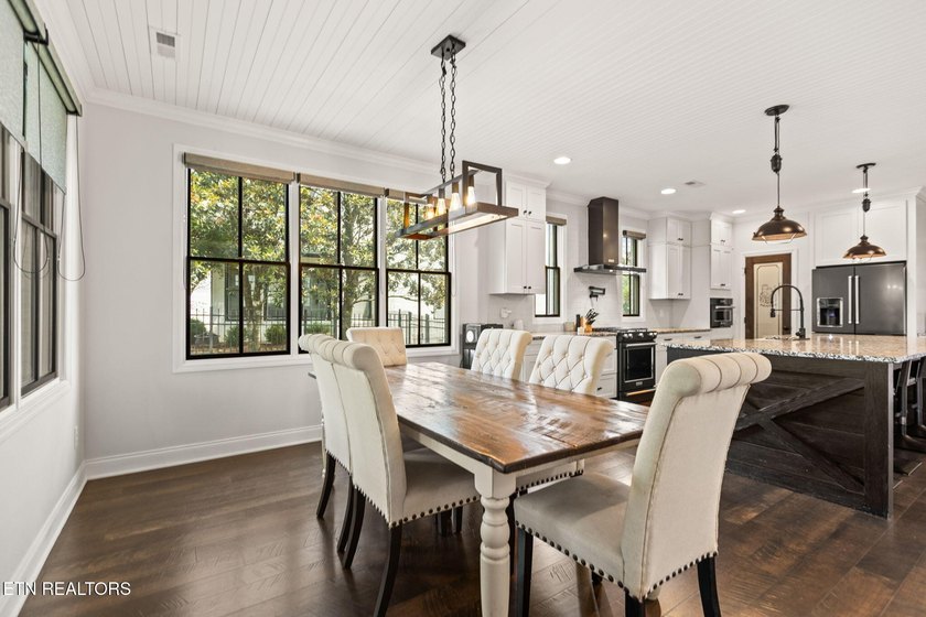 OPEN HOUSE SUN JULY 12 2-4 FOR ALL AGENTS AND CLIENTS TO VIEW! - photo 20