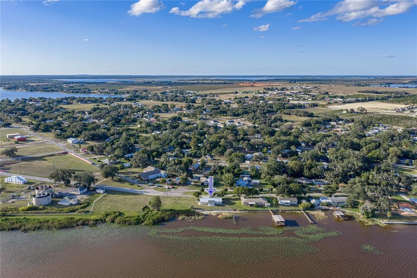 New Price on this Charming 3BR/2BA lakefront home on Lake Reedy! - photo 39
