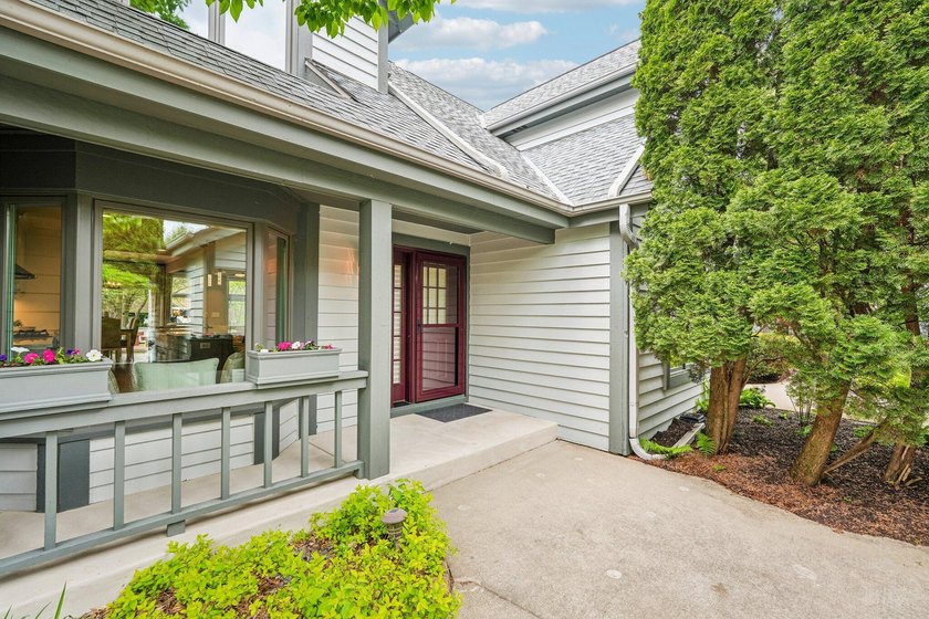 Complete w/your own boat slip, this pet-friendly, waterfront - photo 10