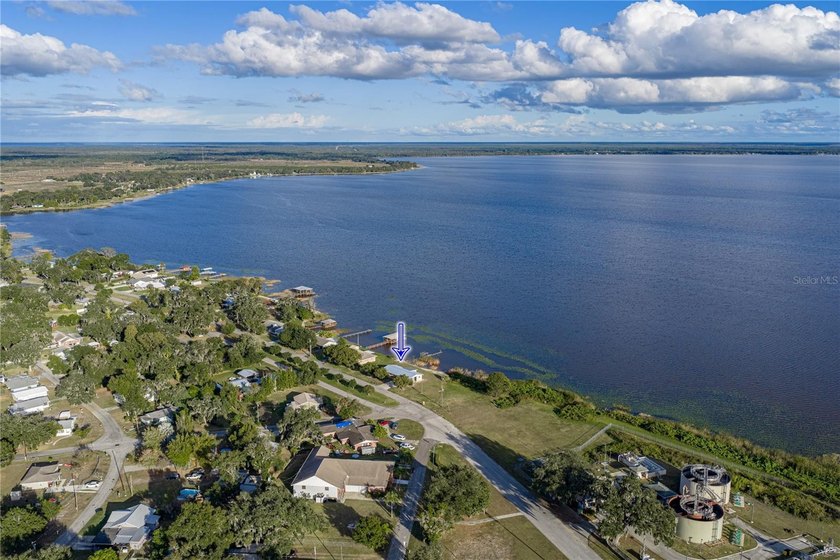 New Price on this Charming 3BR/2BA lakefront home on Lake Reedy! - photo 43