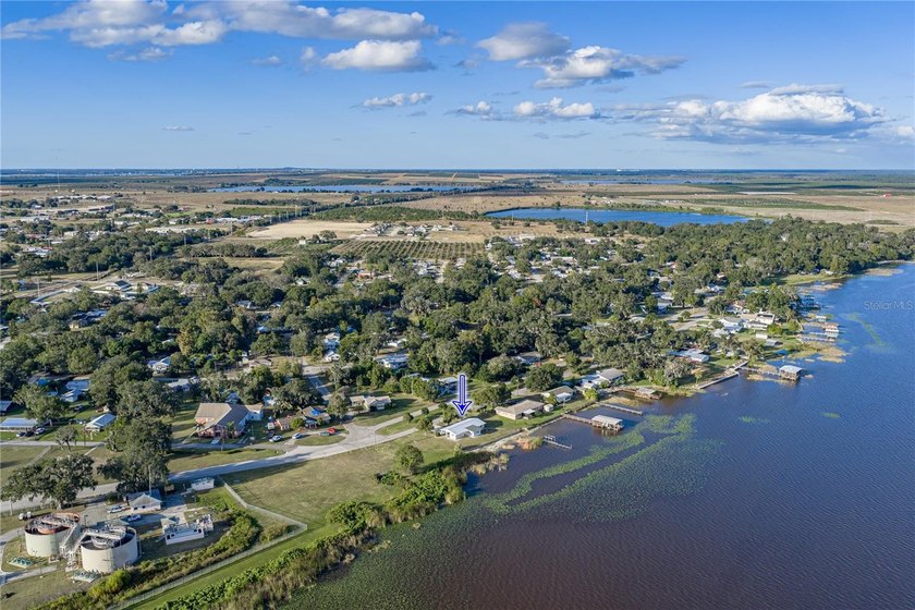 New Price on this Charming 3BR/2BA lakefront home on Lake Reedy! - photo 45