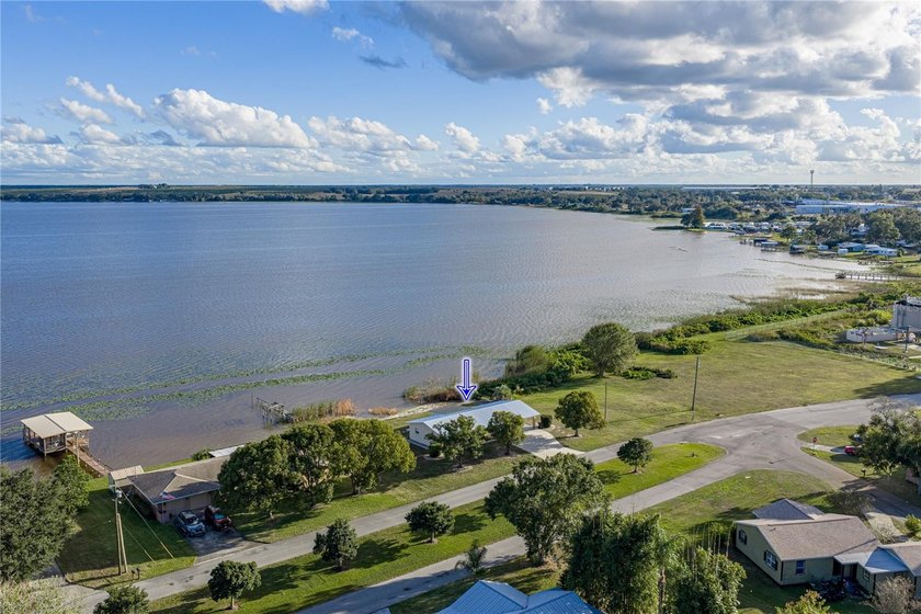 New Price on this Charming 3BR/2BA lakefront home on Lake Reedy! - photo 46