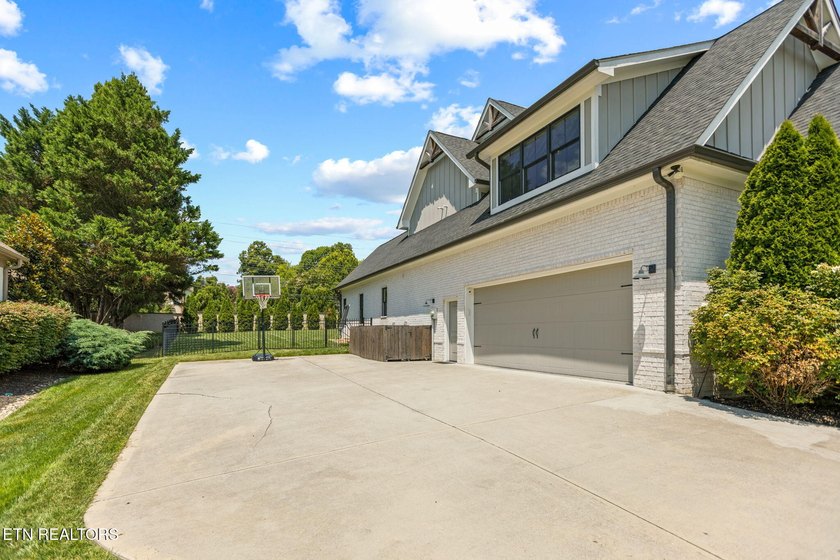 OPEN HOUSE SUN JULY 12 2-4 FOR ALL AGENTS AND CLIENTS TO VIEW! - photo 48