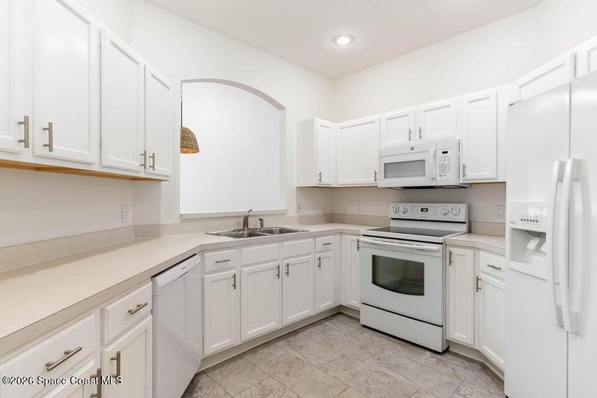 NEW PRICE IMPROVEMENT to make your vision of the beach life a - photo 4