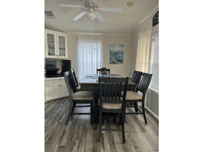 Welcome to this charming and well-maintained 1996 park model - photo 13