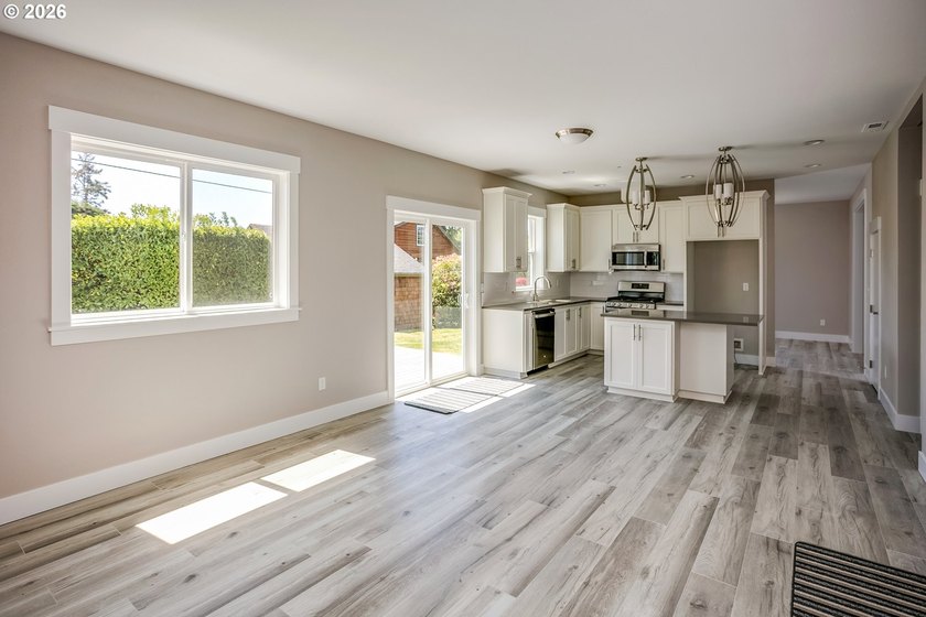 Looking for space on the North coast!? Look no further. This - photo 14