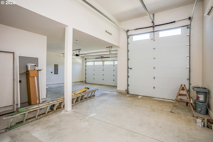 Looking for space on the North coast!? Look no further. This - photo 30