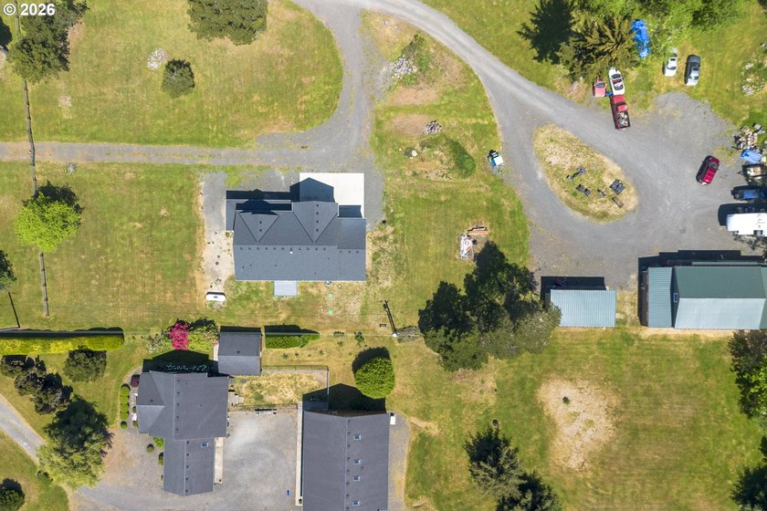 Looking for space on the North coast!? Look no further. This - photo 40