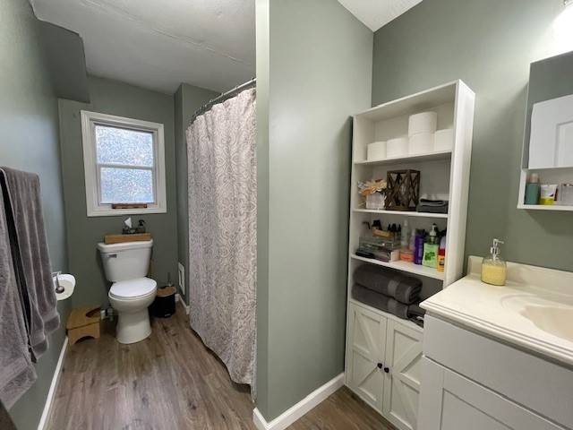 This 3-BR 1 bath Cutie is perfect for the family wanting a small - photo 12
