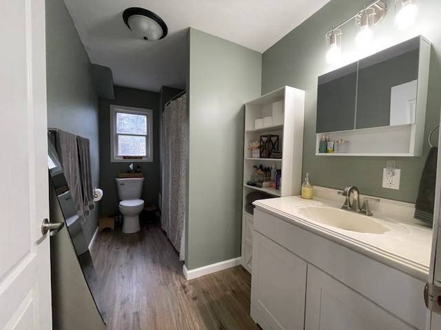 This 3-BR 1 bath Cutie is perfect for the family wanting a small - photo 13
