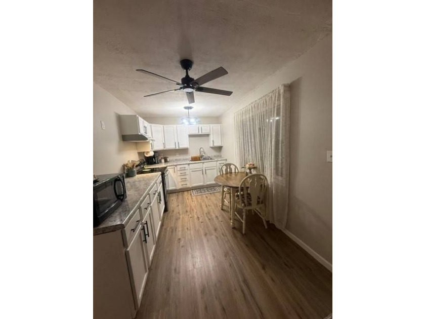 This 3-BR 1 bath Cutie is perfect for the family wanting a small - photo 18