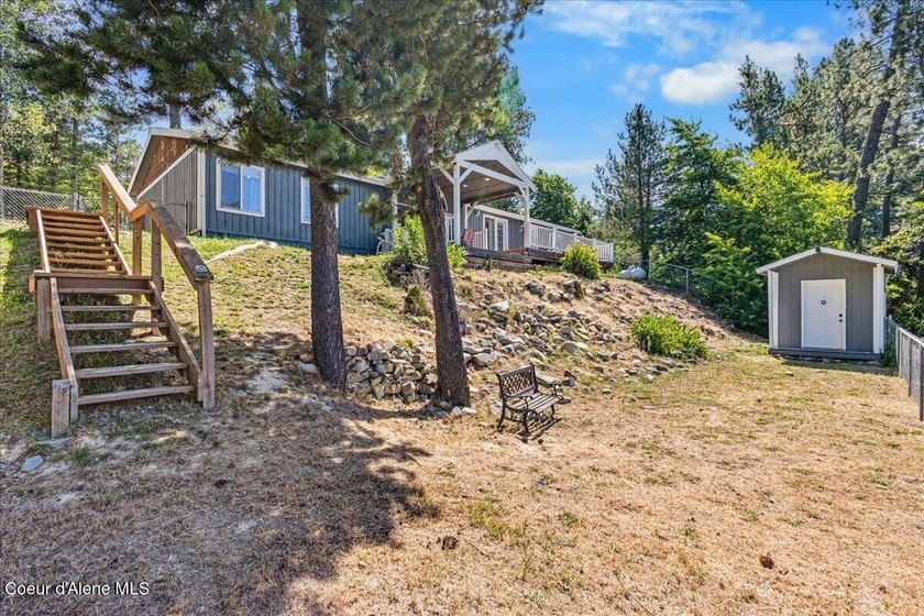 Rare opportunity to own a waterfront home with a private dock - photo 33