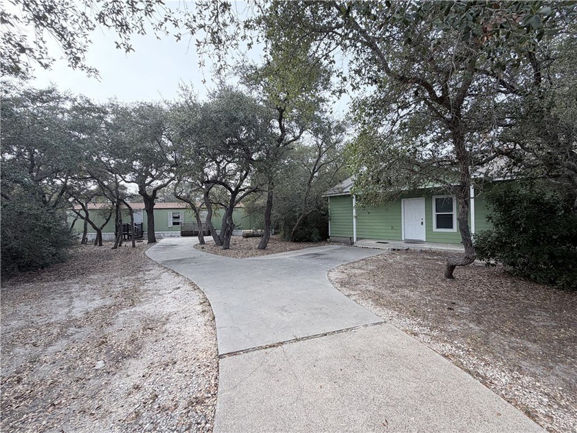 $5k in Closing Costs PAID! Just 2 minutes from Rockport Beach - photo 2
