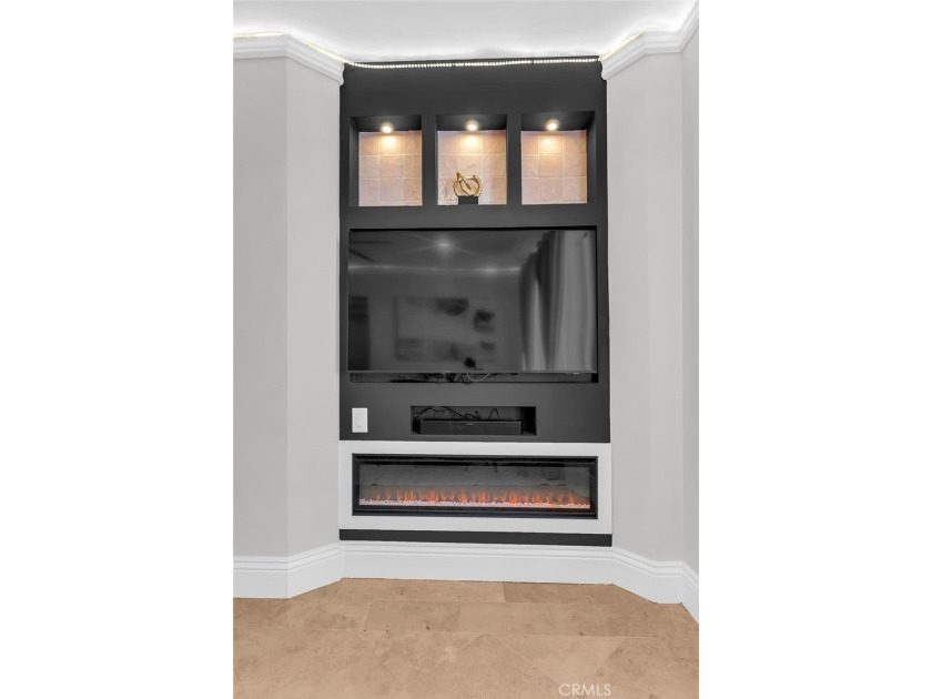 Rare corner residence at The Willmore, offering a level of - photo 18