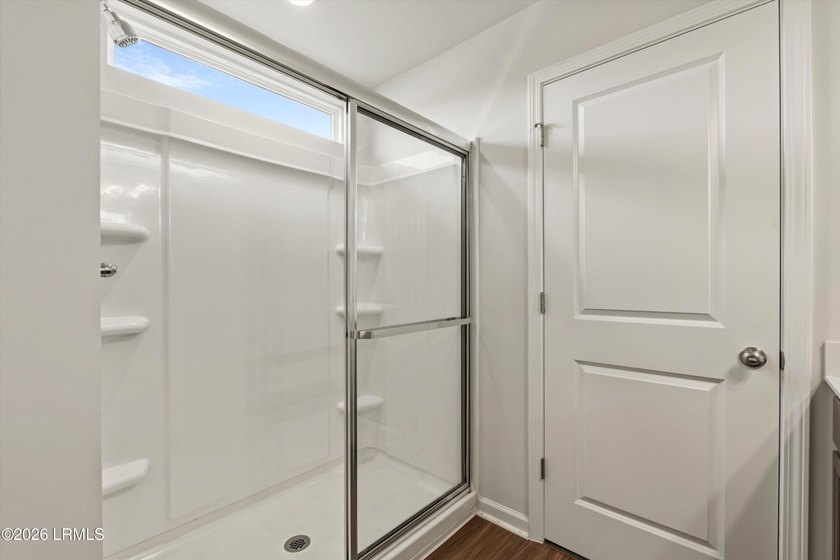 Barely lived in and meticulously maintained, this beautiful - photo 23