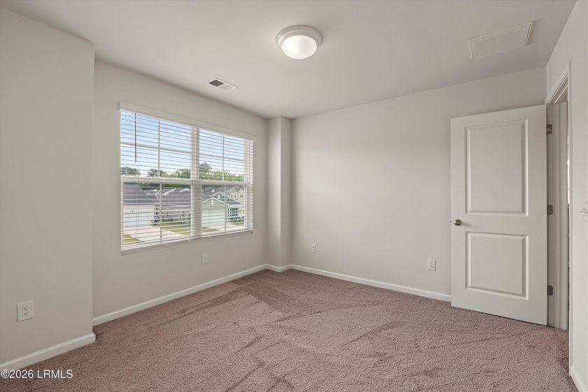 Barely lived in and meticulously maintained, this beautiful - photo 27