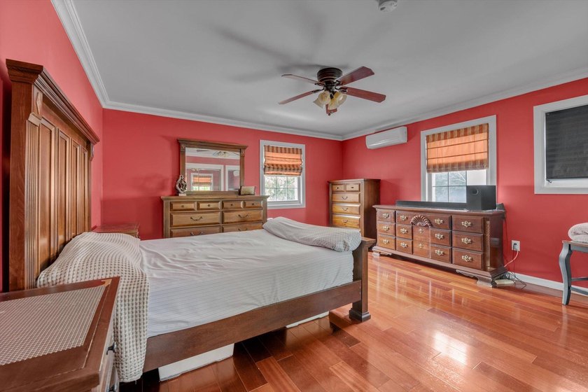 Introducing 90 Milford Street-a beautifully maintained and - photo 8