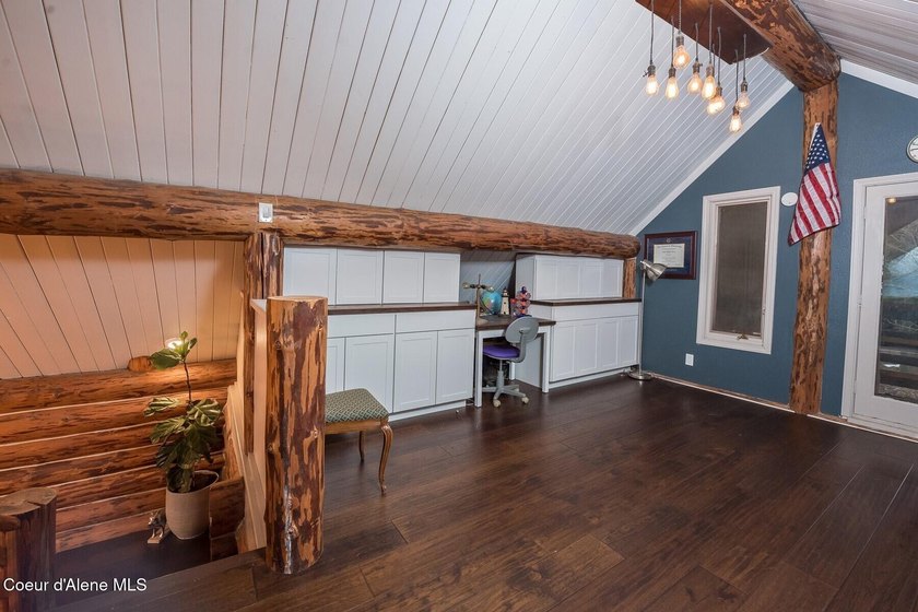 Perched on more than 8 private acres, this exceptional custom - photo 42