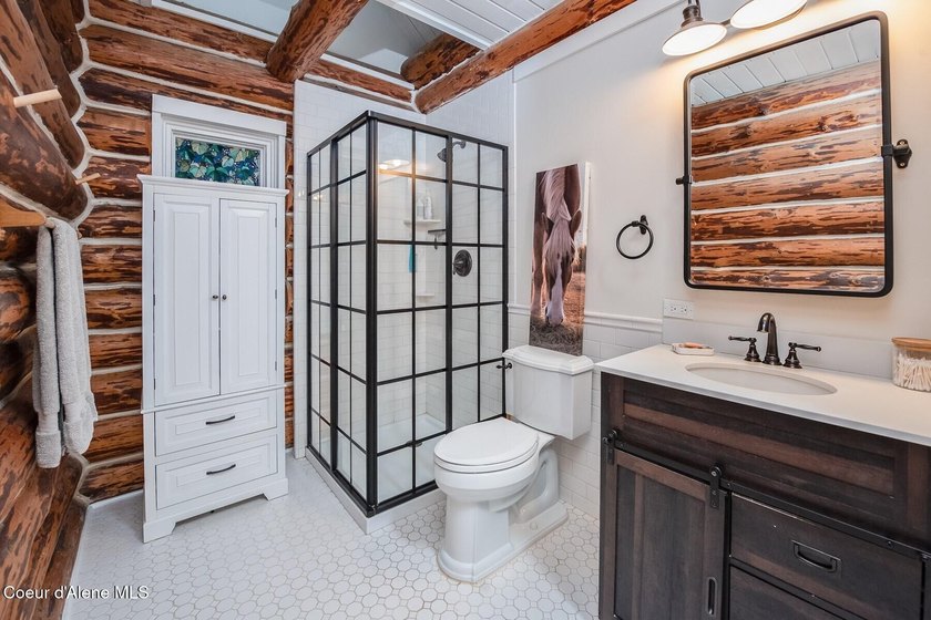 Perched on more than 8 private acres, this exceptional custom - photo 48