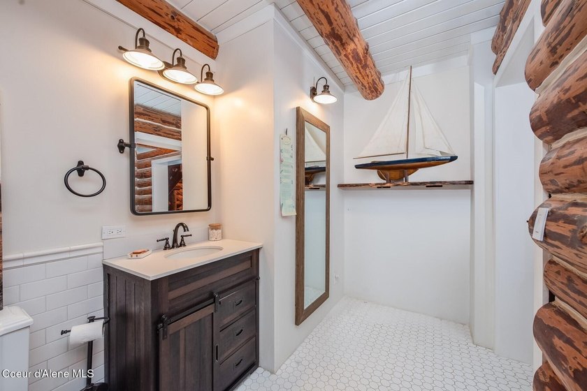 Perched on more than 8 private acres, this exceptional custom - photo 49