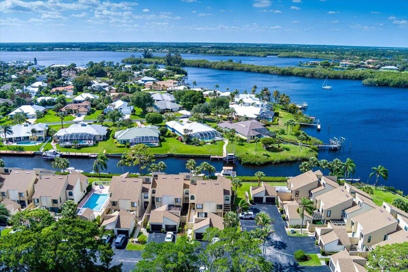Highly sought-after waterfront community offering ocean access - photo 58