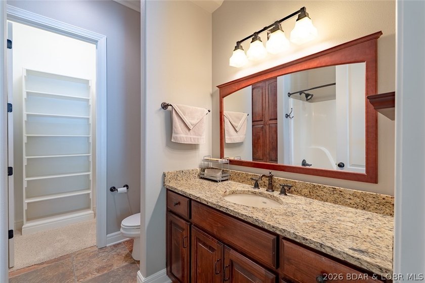Experience lakefront living at the 17MM in the prestigious Porto - photo 28