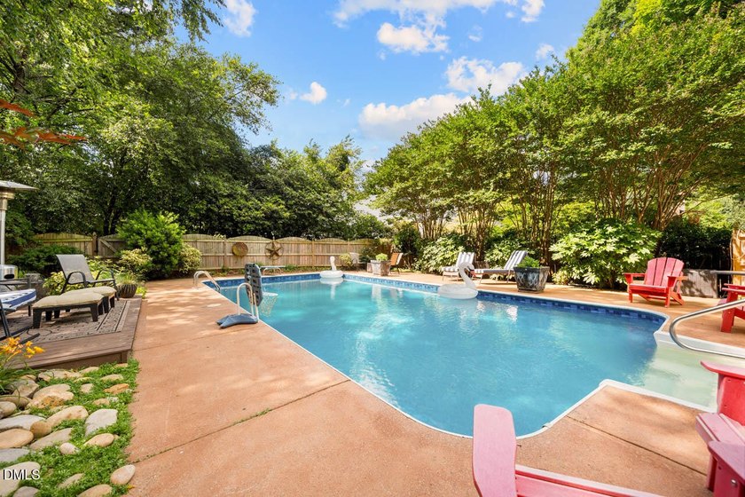 Experience the highly sought-after Lochmere lifestyle at 107 - photo 10