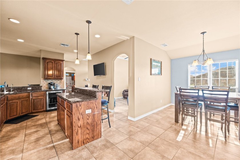 Welcome to 3930 Amadas Drive, an immaculate 3-bedroom, 2-bath - photo 11