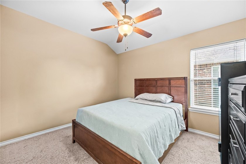 Welcome to 3930 Amadas Drive, an immaculate 3-bedroom, 2-bath - photo 21