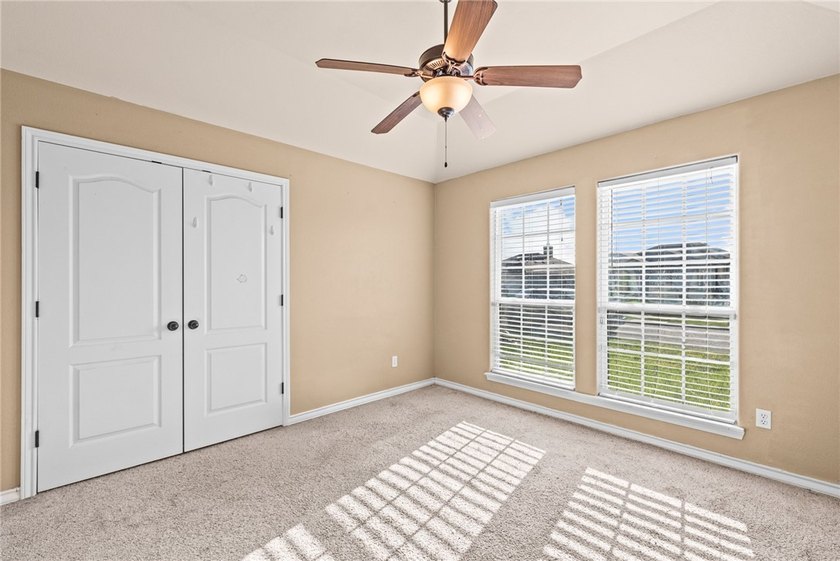 Welcome to 3930 Amadas Drive, an immaculate 3-bedroom, 2-bath - photo 23