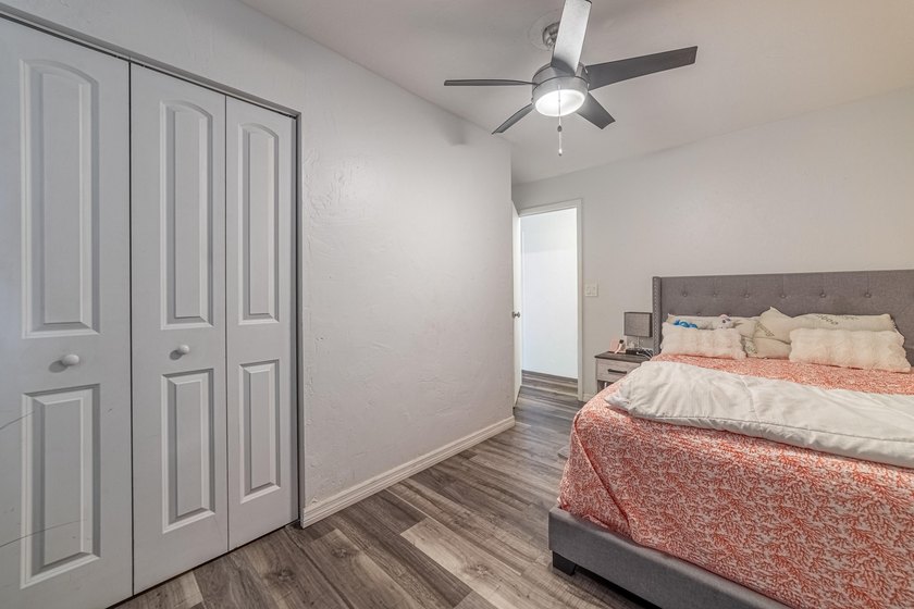 Don't miss this incredible opportunity to own an updated duplex - photo 27
