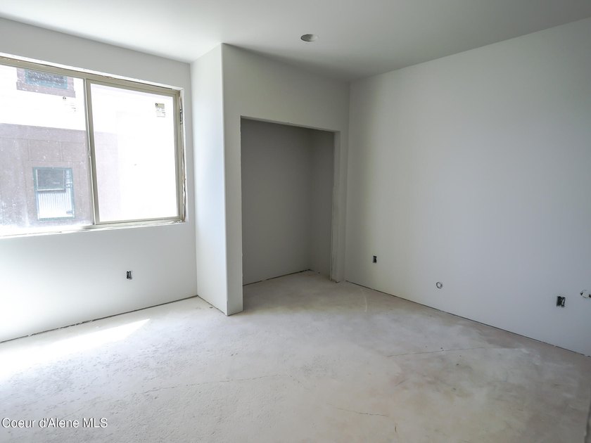 Luxury Lake view living nestled between Lake Pend Orielle and - photo 29