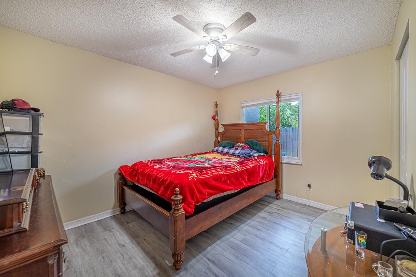 Don't miss this incredible opportunity to own an updated duplex - photo 29
