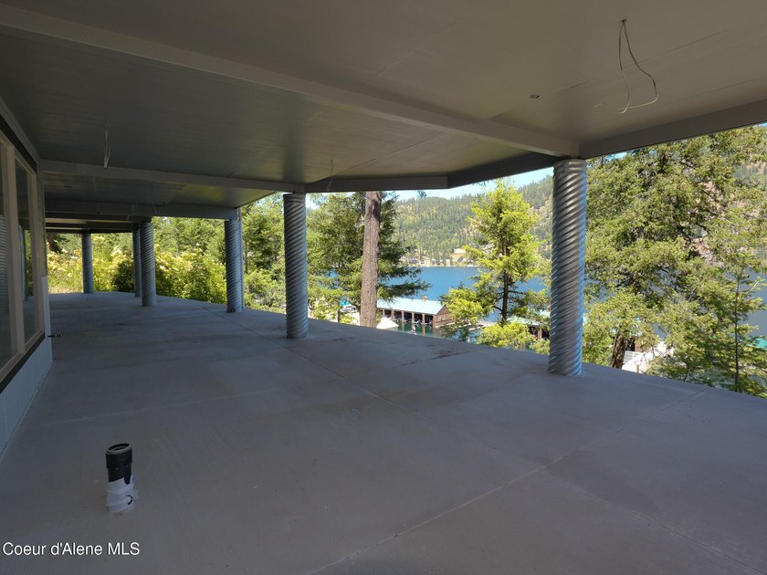 Luxury Lake view living nestled between Lake Pend Orielle and - photo 32