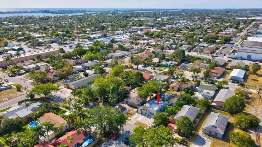 Don't miss this incredible opportunity to own an updated duplex - photo 34