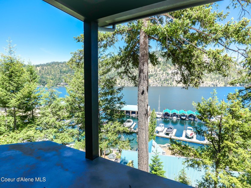 Luxury Lake view living nestled between Lake Pend Orielle and - photo 17
