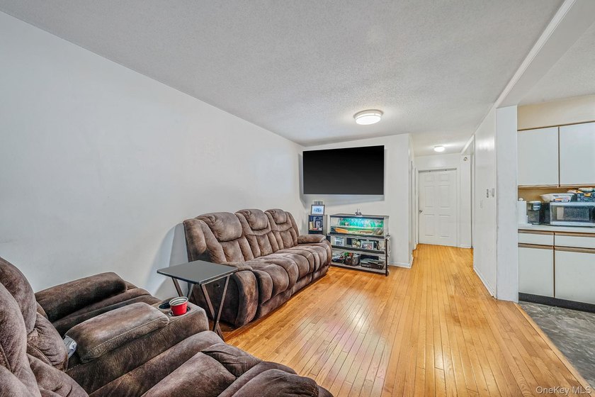 Well-maintained two-family home in East New York Brooklyn, NY - photo 17