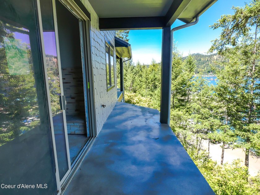 Luxury Lake view living nestled between Lake Pend Orielle and - photo 19