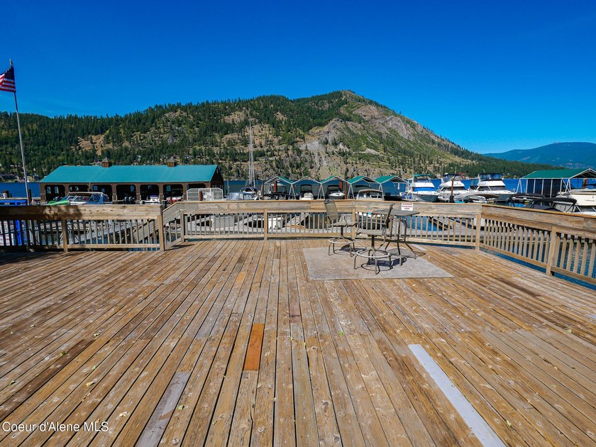 Luxury Lake view living nestled between Lake Pend Orielle and - photo 44
