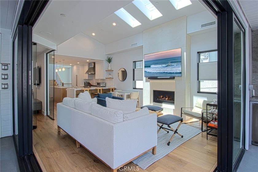 Tucked away on a coveted street south of PCH, this exceptional - photo 18
